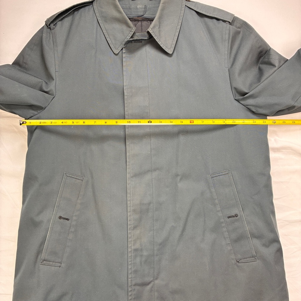 VTG London Fog Trench Coat - Picture 7 of 16